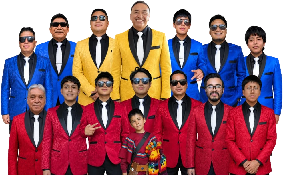 Integrantes actuales de La Tuka del Ecuador reunidos en una fotografía grupal.